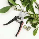 JEOutdoors-ZEM-Pruning-Shears-Professional-High-Carbon-Alloy-Steel-Sharp-Blade-Bypass-Hand-Pruner-Tree-Trimmer-Garden-Shears-JO0001-Black-red-0-4