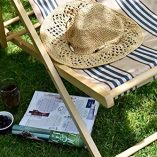 Striped-Wooden-Deck-Chair-Chairs-Traditional-Folding-Sun-Lounger-Garden-Beach-Seaside-Cream-Blue-Stripe-0-3
